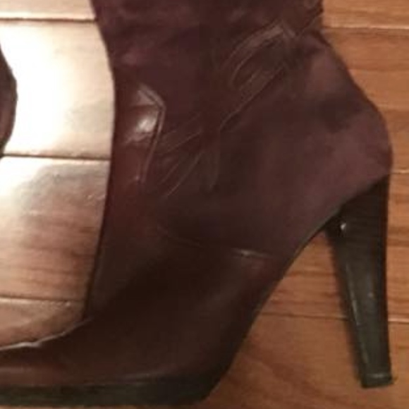 Nine West Brown Leather/Suede Back-Zip Boots - Picture 1 of 6